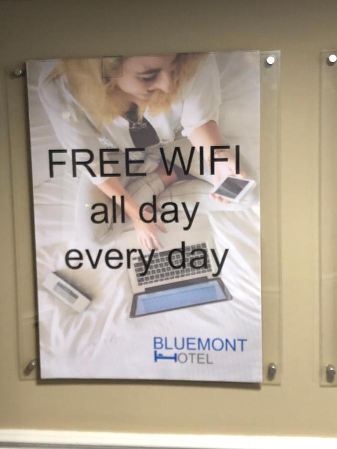 Bluemont Hotel Бромсгроув Екстериор снимка